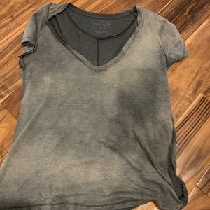 We the Free People T ✌🏻